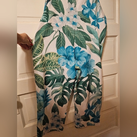 Tropical Floral Sleeveless Jumpsuit Overalls L/XL - Picture 5 of 6